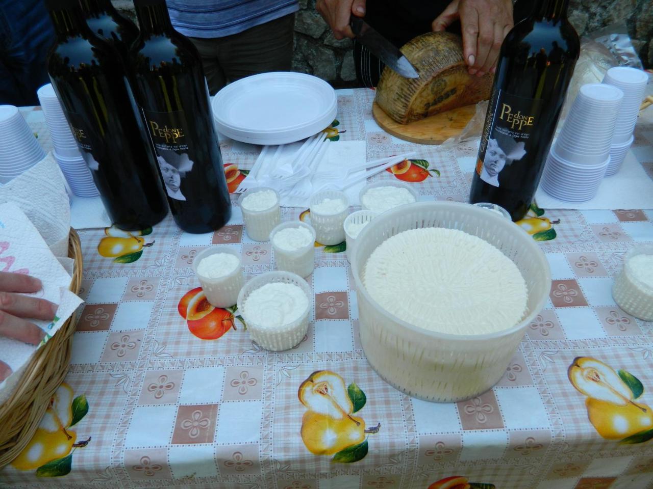 L'Antico Ritrovo Acomodação com café da manhã Moliterno Exterior foto
